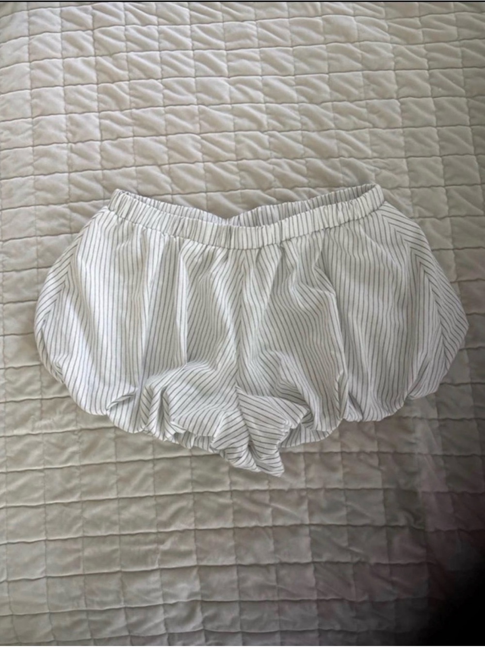 Fashion Nova White with Gray Pinstripe Bubble High-Waist Shorts